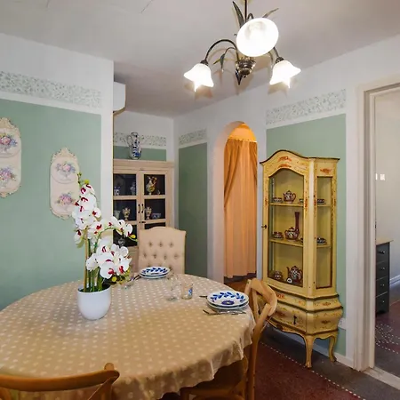 1 Bedroom In 아파트 비아레지오