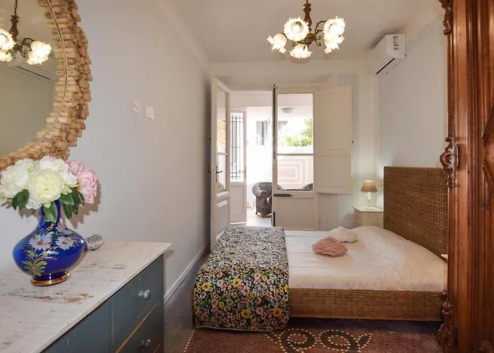 1 Bedroom Lovely In Viareggio