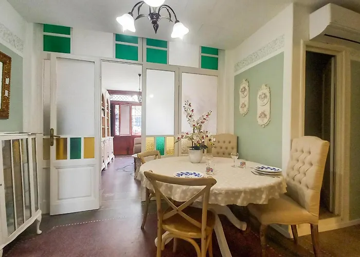 1 Bedroom Lovely In Viareggio